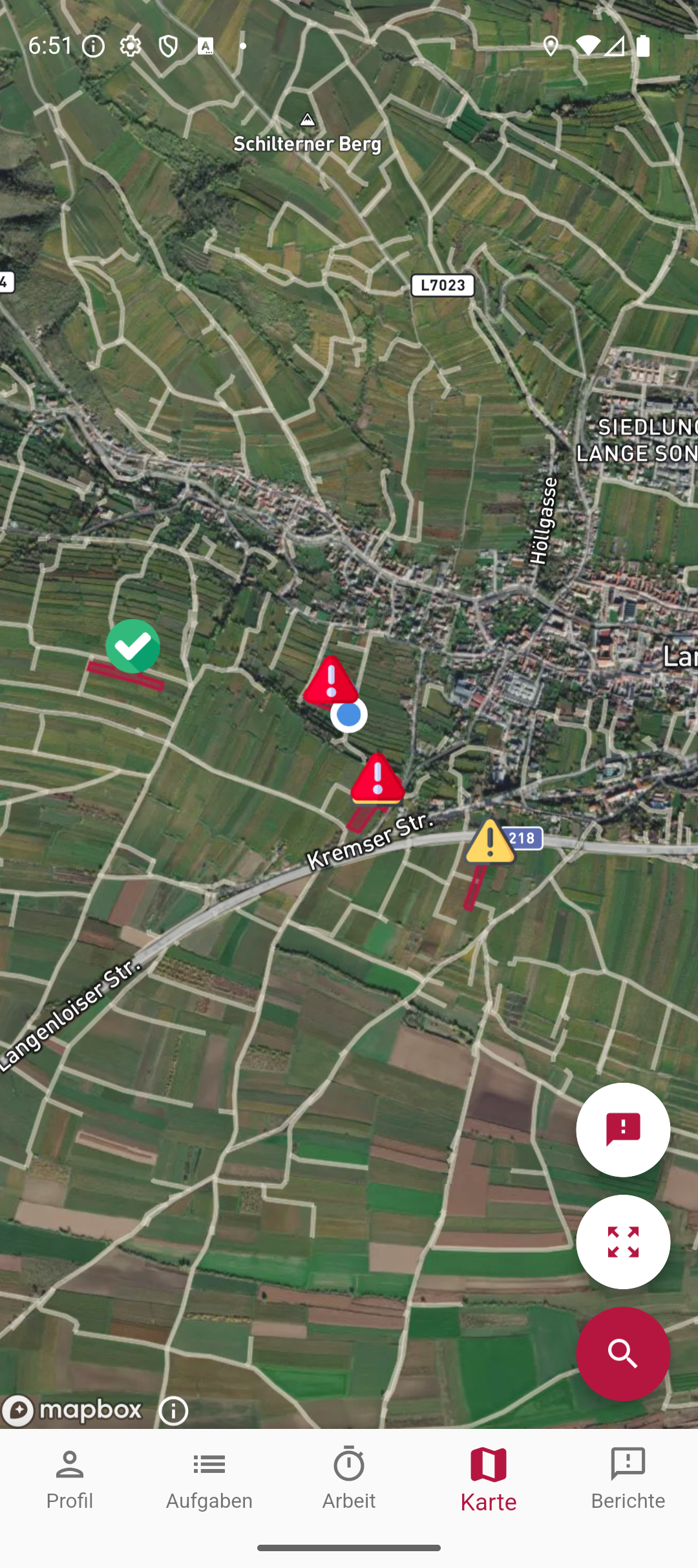 Mapové zobrazení se zobrazenými značkami hlášení na vinicích.
